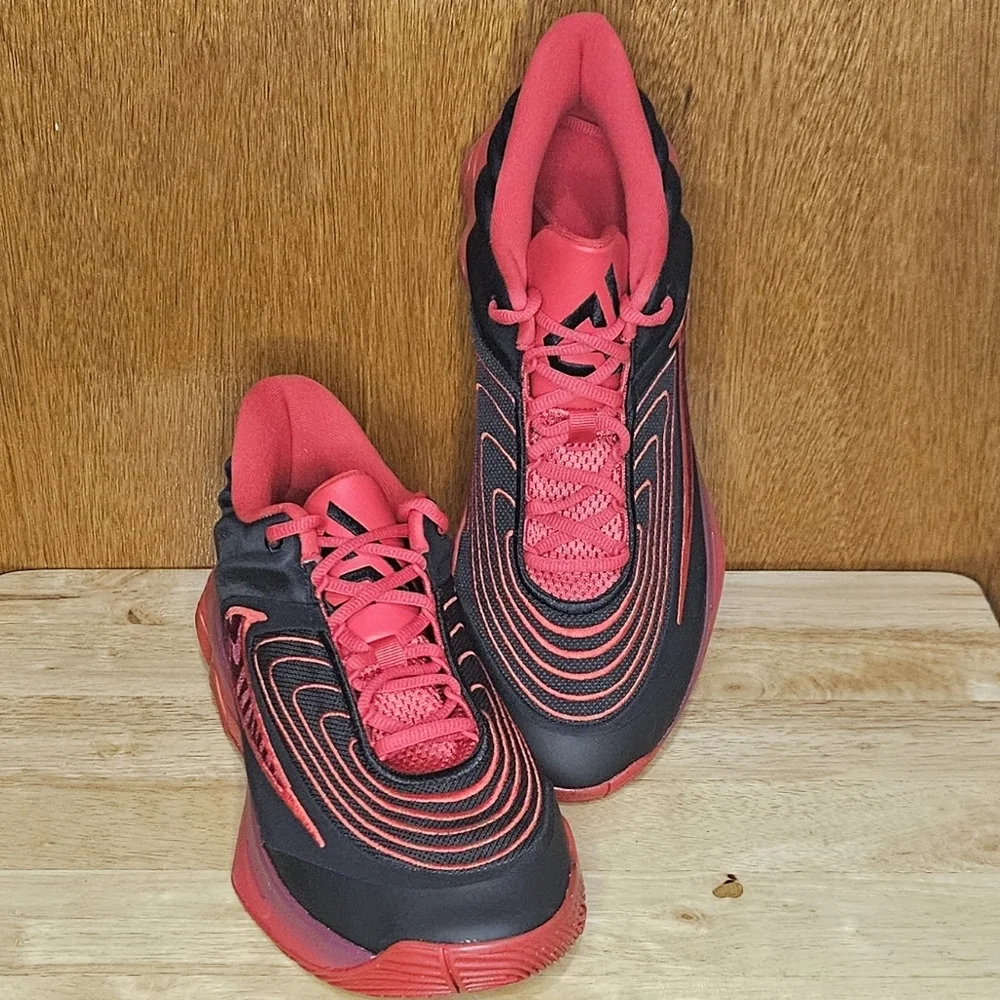 Nike Giannis Immortality 4/Men's Basketball Shoes/ black end red/FQ3680-004